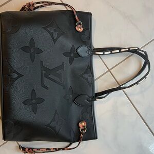 Luxury Designer inspired tote bag. NOT AUTHENTIC